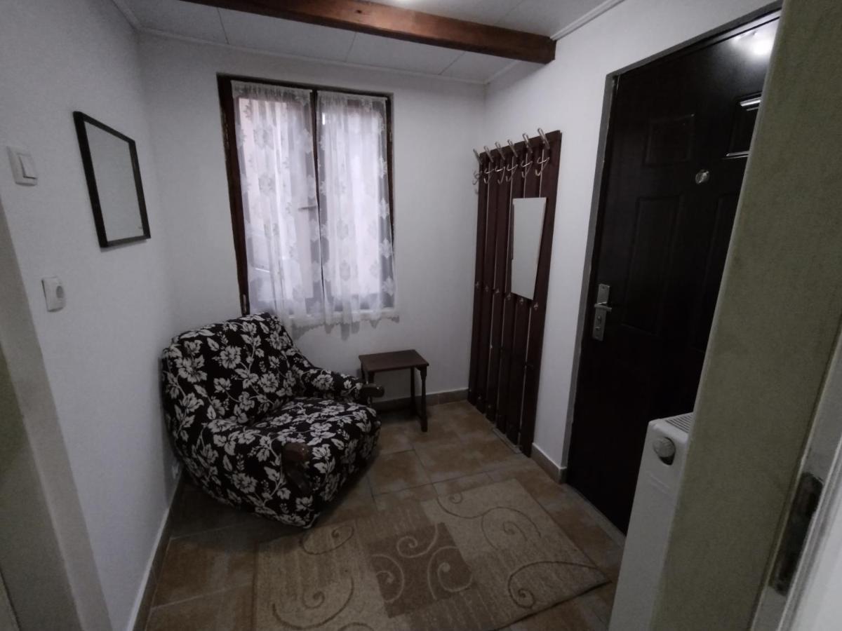 Apartman Dm Daire Valjevo Dış mekan fotoğraf